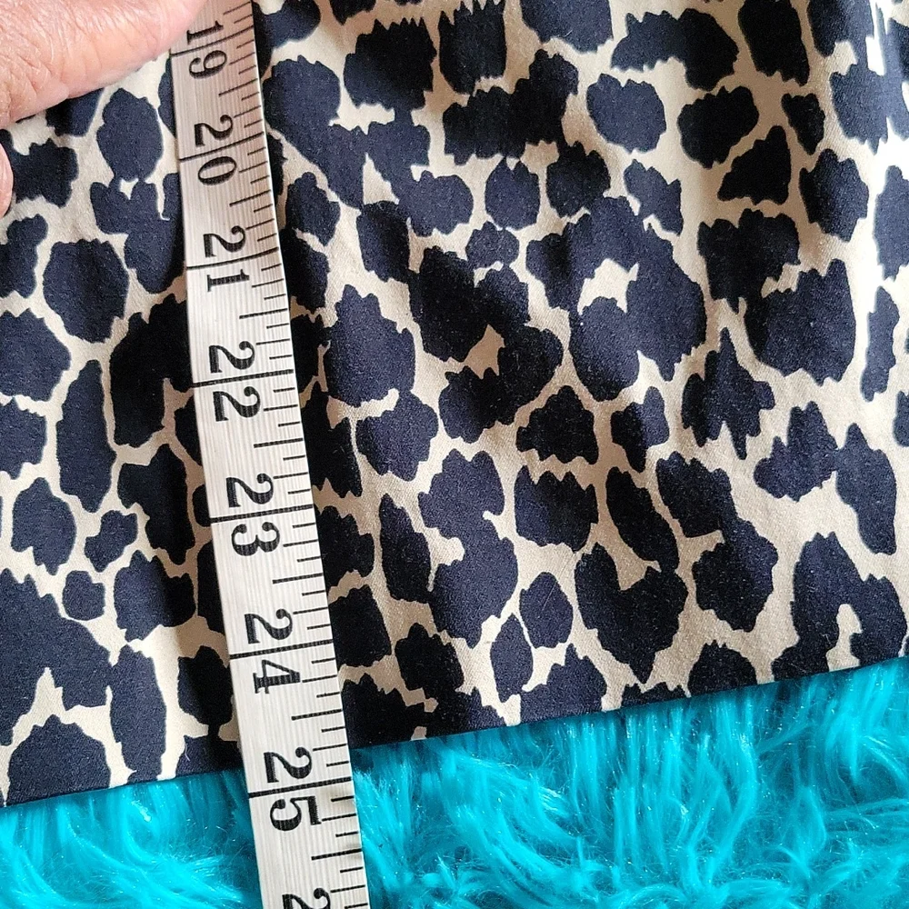 Body by Victoria Leopard Print Skirt Size 8